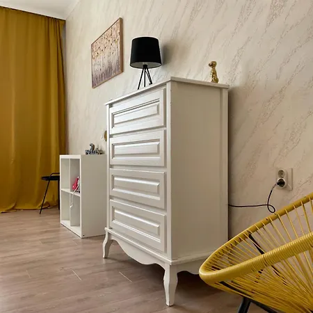 Nice Place Central Apartment