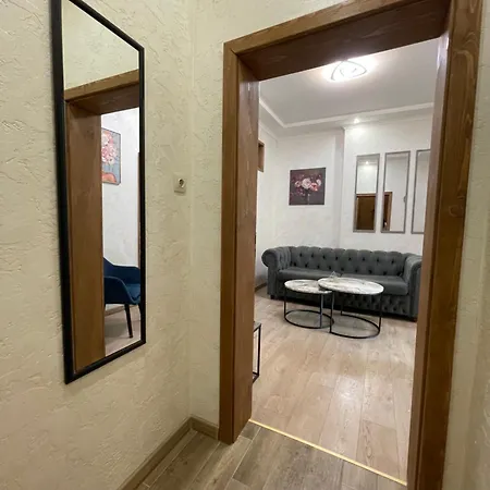 Nice Place Central Apartment